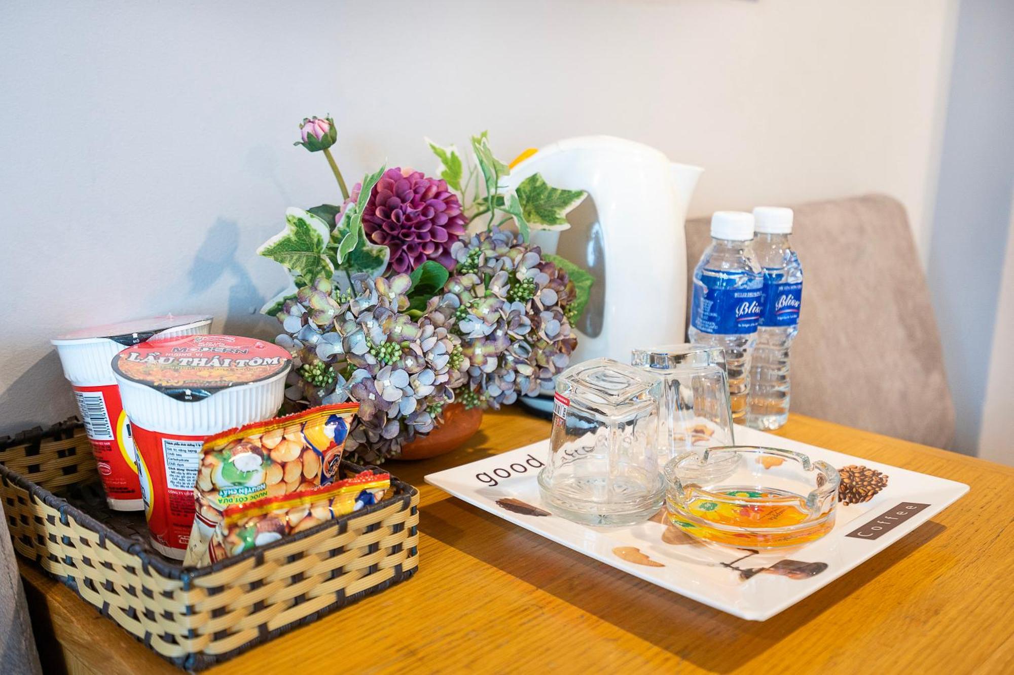 Hotel Lucky Star 146 Nguyen Trai Ho Chi Minh City
